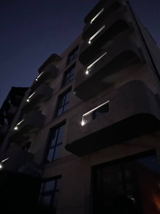 Двох кімнатна квартира з кухнею студією 2,5