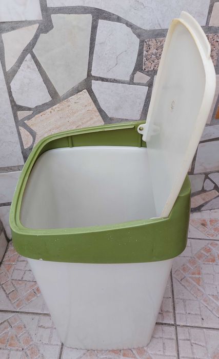 Container / Trash Can / Laundry Basket64285169115266122