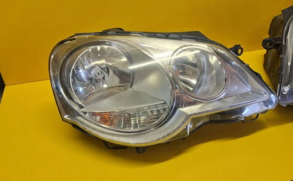 Передня права ліва фара Volkswagen Polo 4 6Q1941008AT