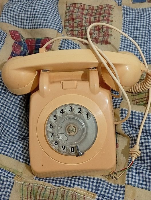 Telefone Antigo rodar os números