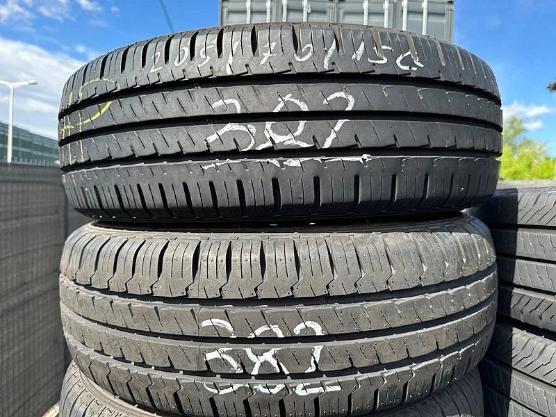 205/70/15C Hankook Vantra LT_7,2mm_2szt_(382)