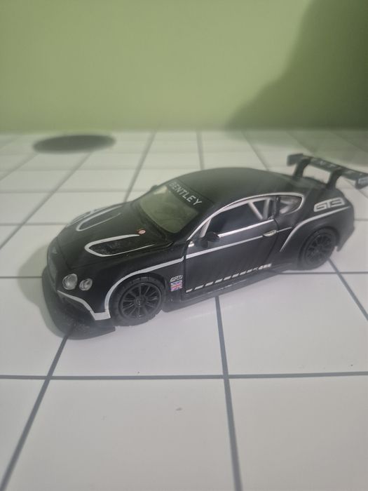 Модель авто Bentley Continental GT3!!!