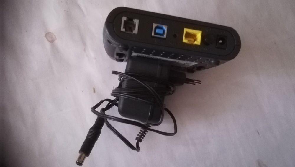 Router ADSL novo
