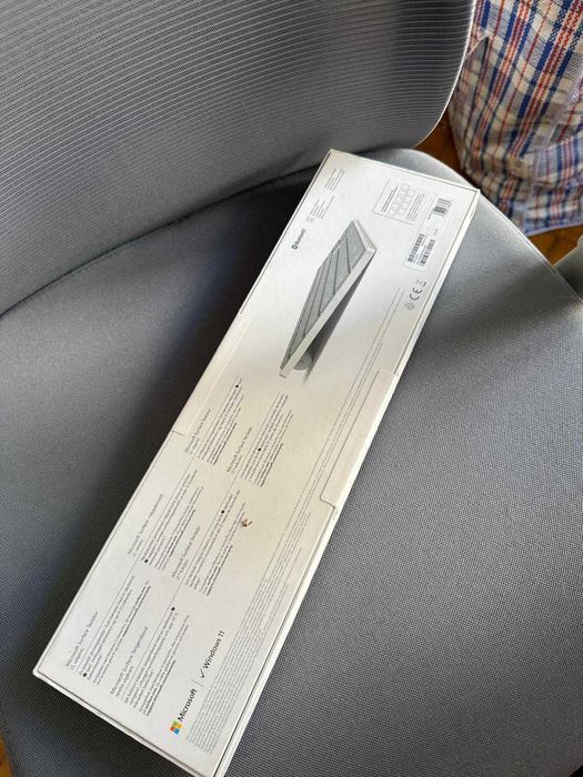 Teclado e rato Microsoft Surface - novos em caixa472547103783659521