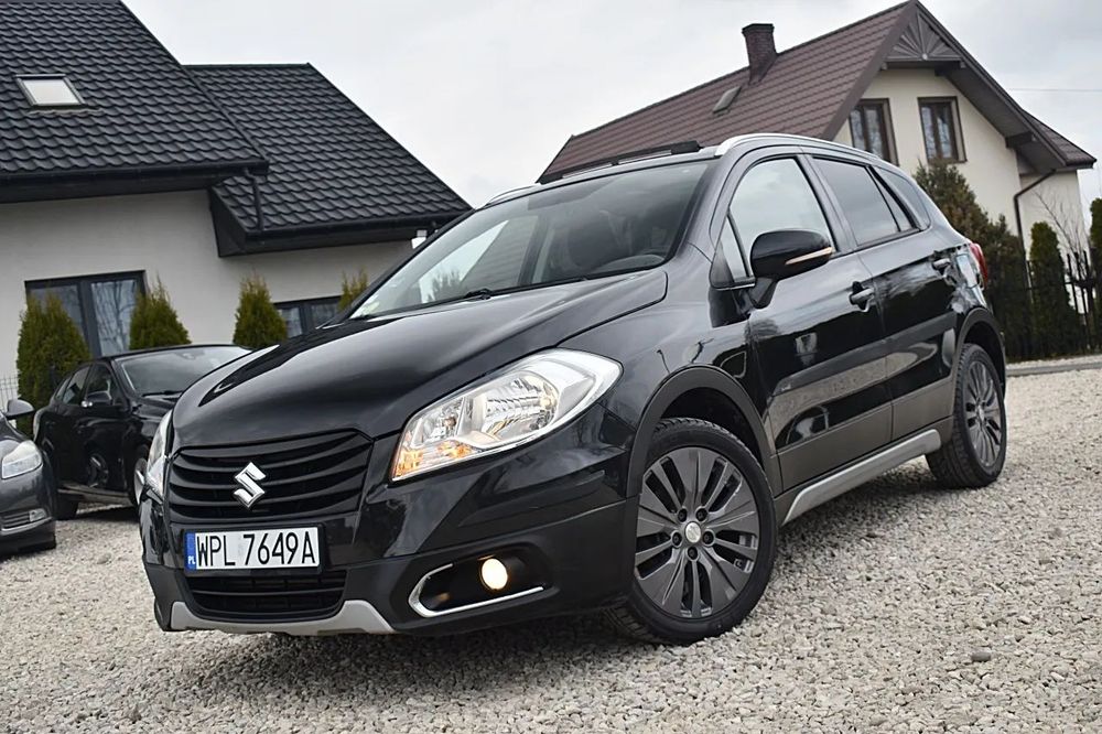 Suzuki SX4 S-Cross 1.6D 120PS _Navi, Kamera, Bluetooth, Alu, Panorama, Key LessGo_