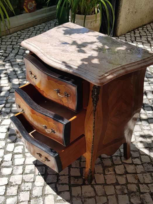 Tampo de mármore antiga