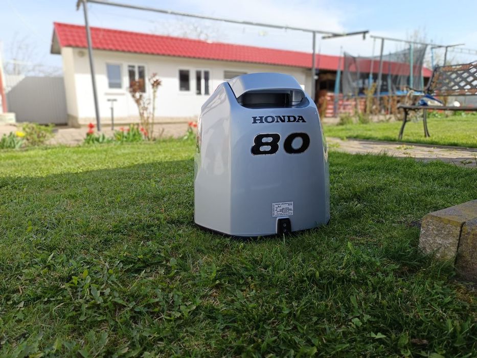 Ковпак на лодочний мотор Honda 80