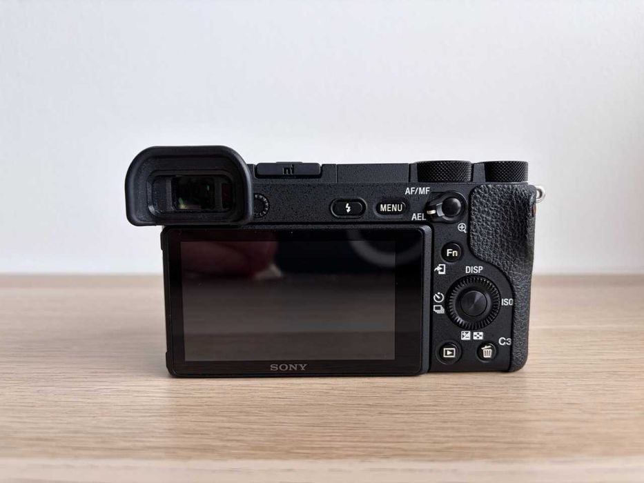 Sony A6500 (Corpo) – Excelente Estado