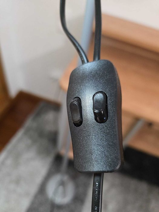 Candeeiro de pé ikea