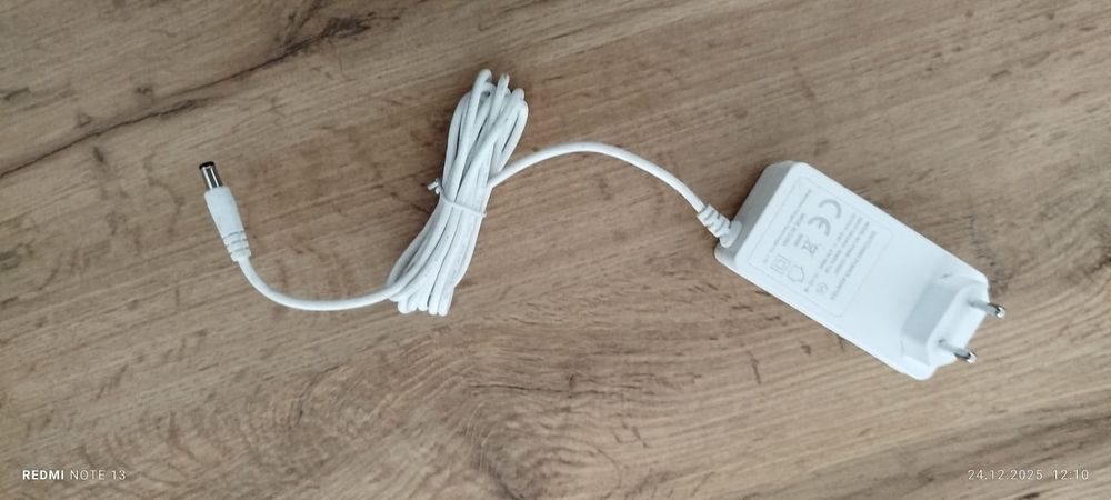 Zasilacz 12v sprawny