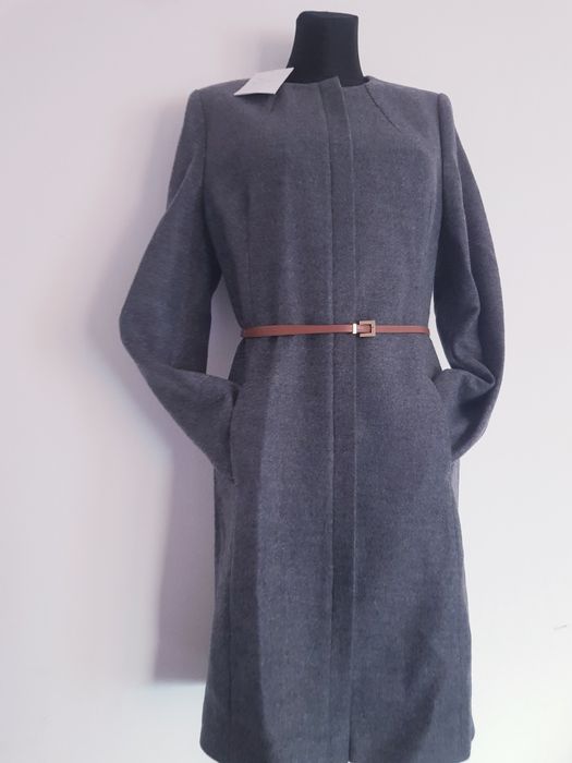 Nowy welniany płaszcz damski marki Molton rozmiar S.