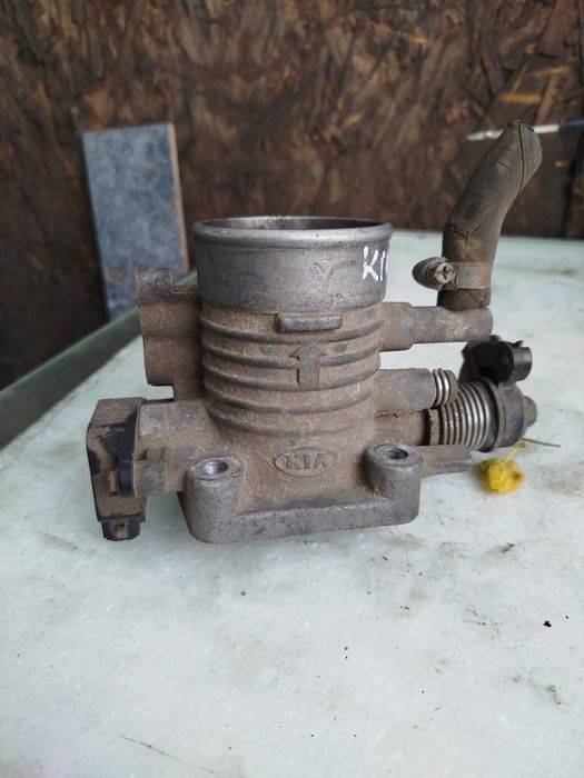 Дросельна заслонка Kia Sephia 2 1.8 Кіа Сефія 2