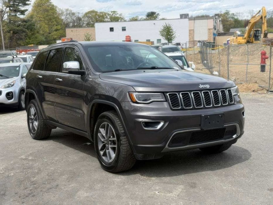 Jeep Grand Cherokee      2020
