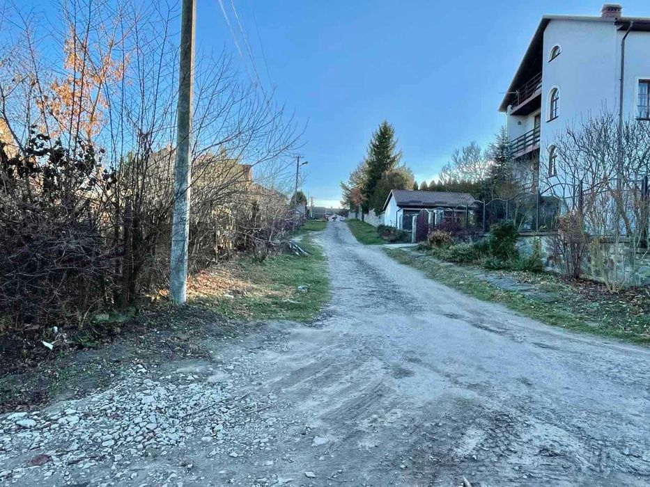Продаж ділянки 7,4 сотих в Брюховичах.Без комісії