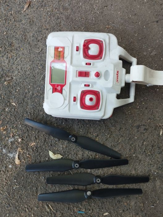 Syma пульт для квадрокоптер и лопости