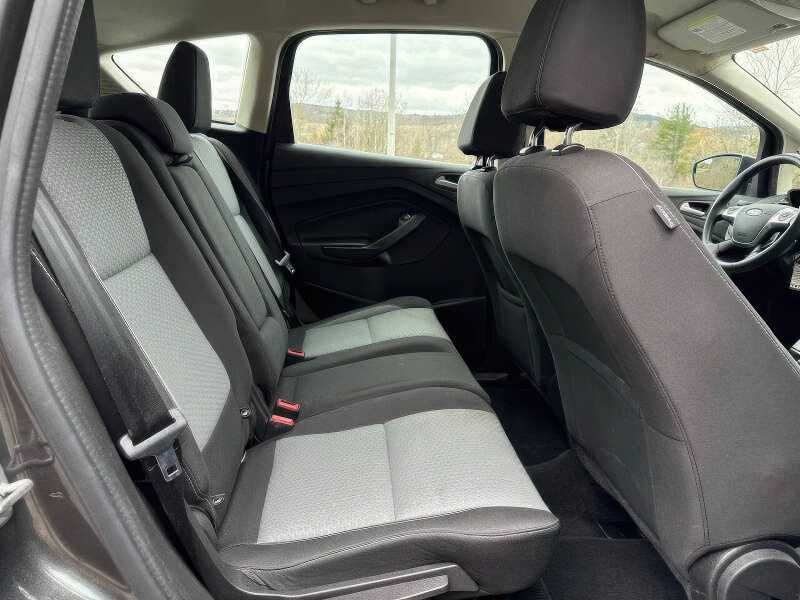 2017 Ford C-MAX Hybrid SE