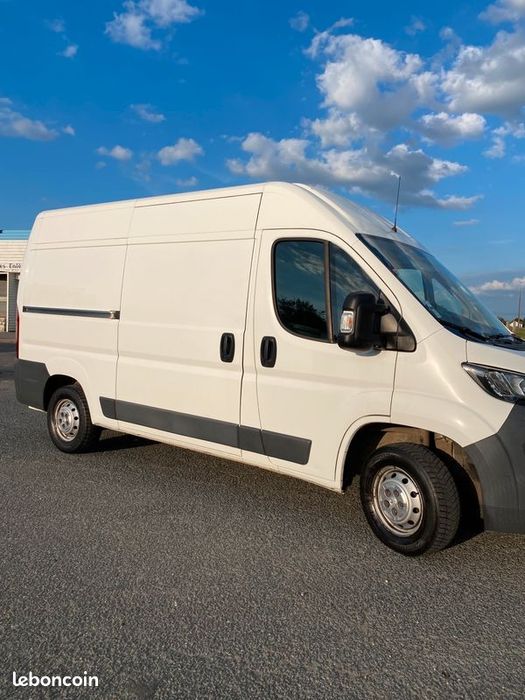 Uslugi transportowe,przeprowadzki,transport