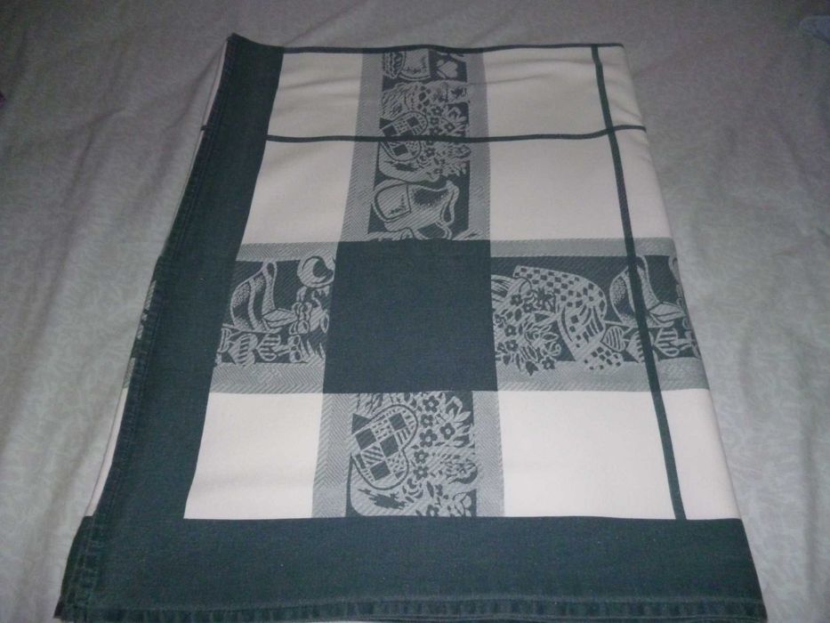 Toalha mesa rectangular em algodão com 2,20 x 1,40