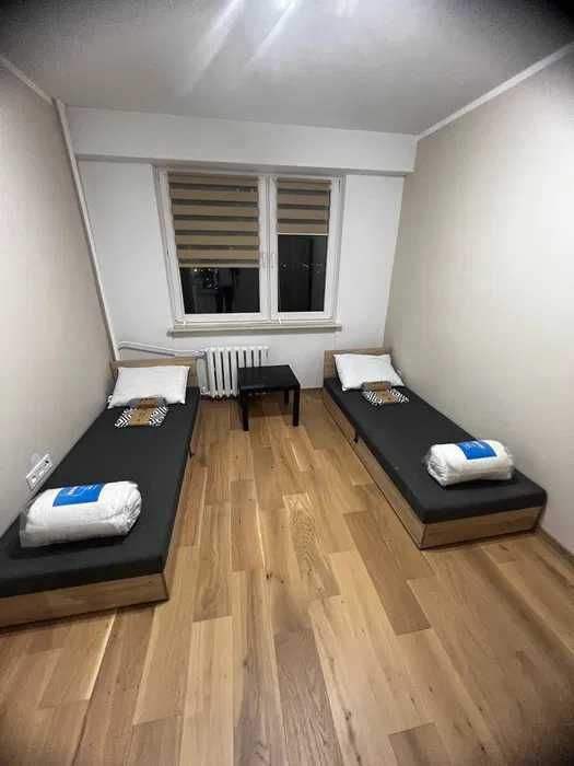 MIELEC // 7os. // 750 PLN//