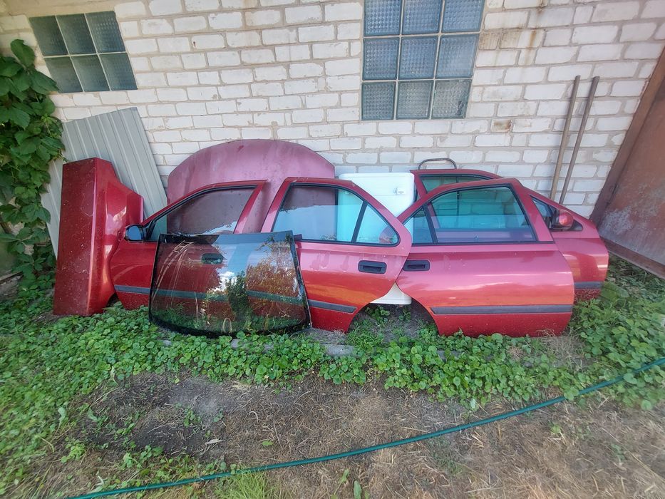 Продам peugeot 406 по запчастинам