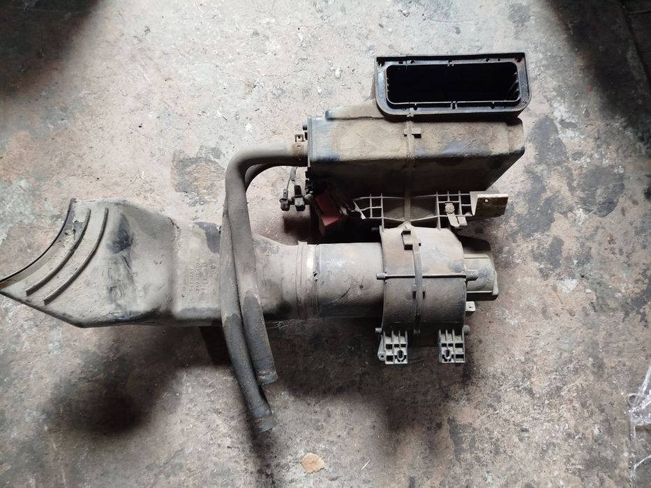 Салон т4 каравела, вся обшивка, клімат, доп пічка