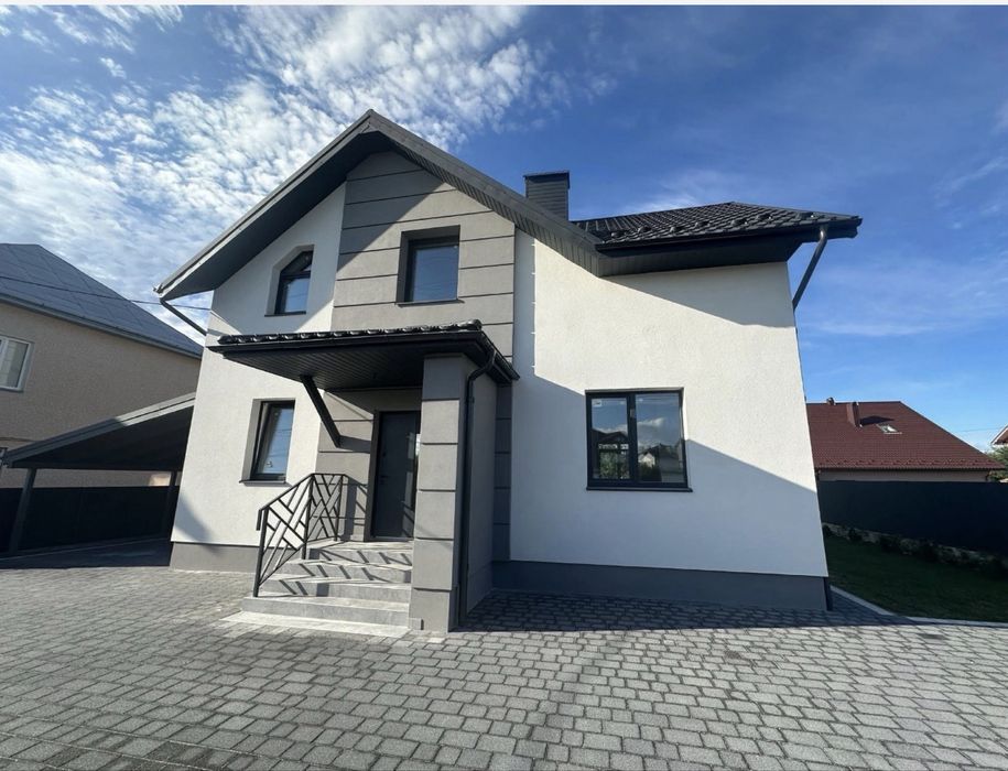 Продаж зданого будинку в с Крихівці