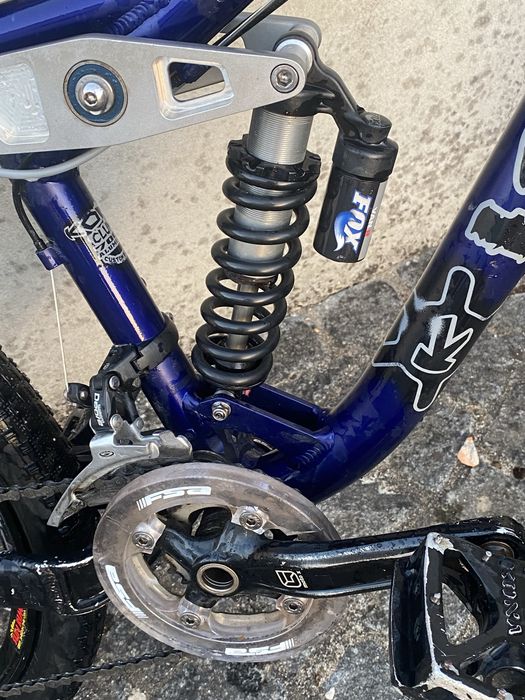 Vendo bicicleta de downhill