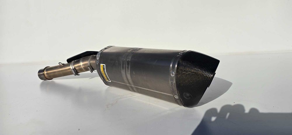 Kawasaki KLZ 1000 Versys Tłumik Wydech Akrapović 15-17r