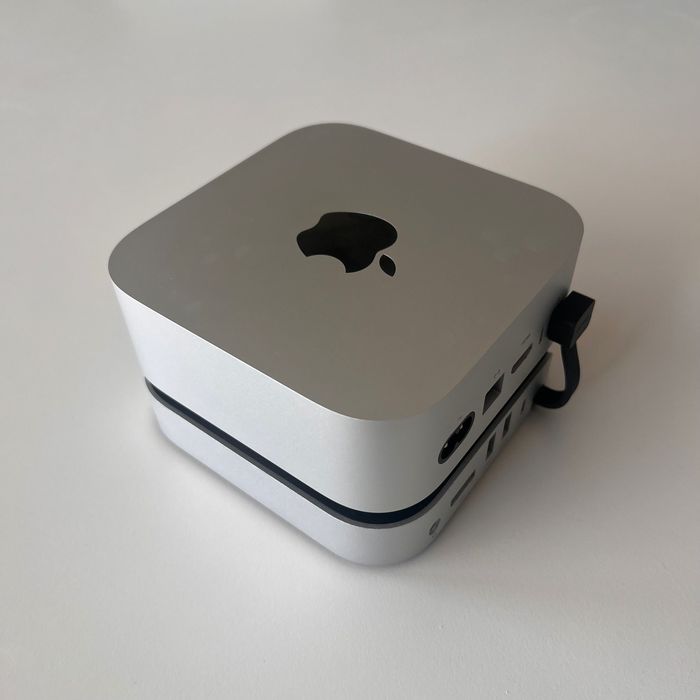 Mac mini M4 16Gb e 256Gb com dockstation512337174143313921