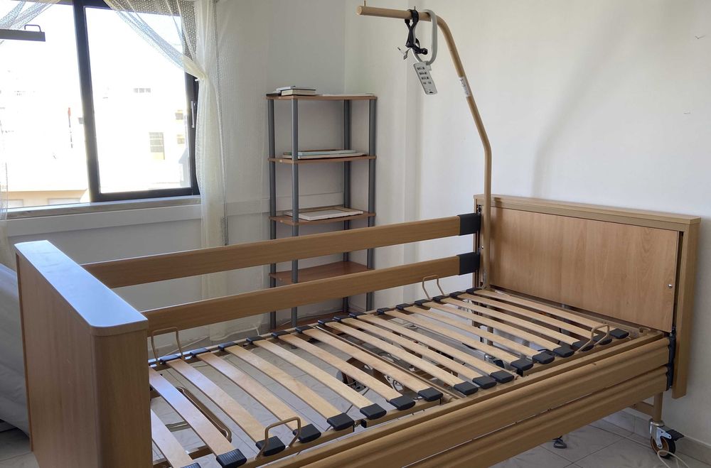 CAMA articulada elétrica de ELEVAÇÃO e INCLINAÇÃO como nova