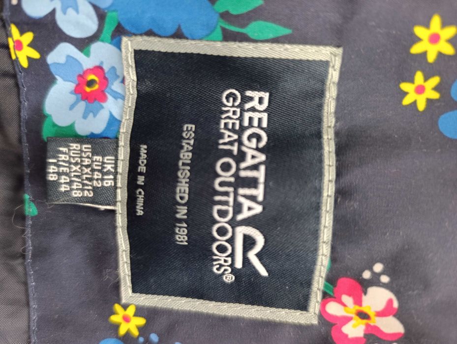 Куртка вітровка дощовик жіноча REGATTA розмір 42 (XL)