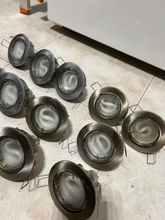 Focos de encastrar + lâmpadas