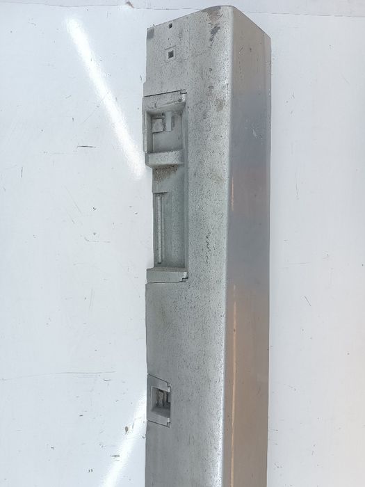 Embaladeira Plástica Esquerdo - MAZDA 6 Hatchback (GH) | 07 - 13