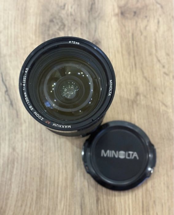Об'єктив Minolta Maxxum AF 28-135mm f/4-4.5 зум-об'єктив
