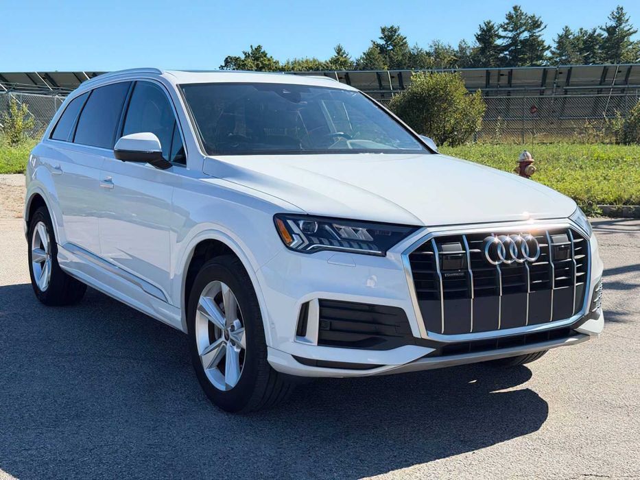 Audi Q7 quattro Premium Plus 45 TFSI      2023