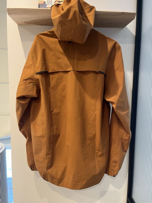 On Waterproof Anorak