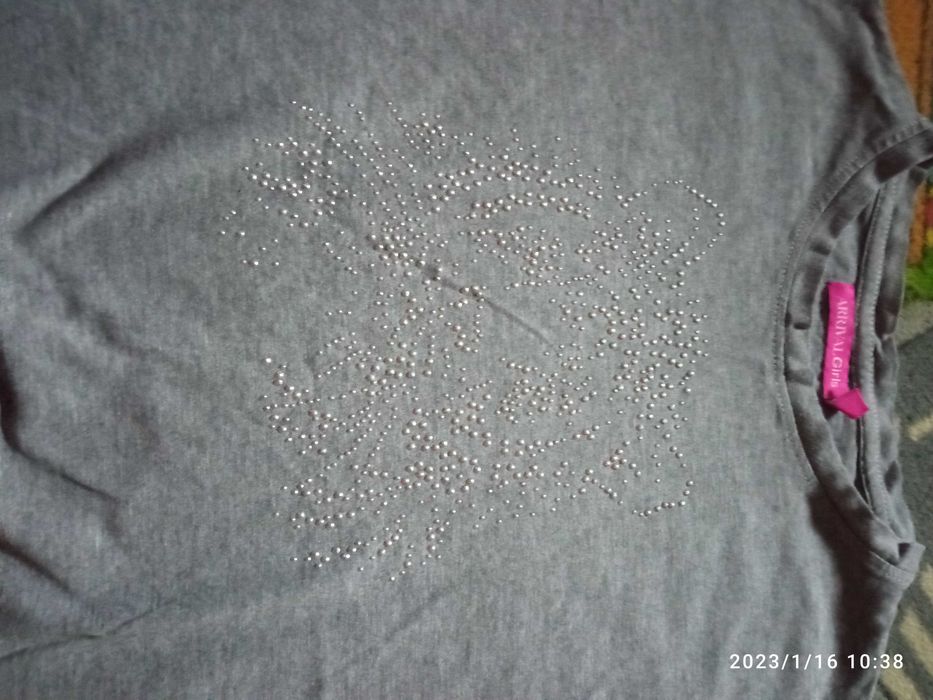 Bluza z długim rękawem dla dziewczynki rozmiar 140-146