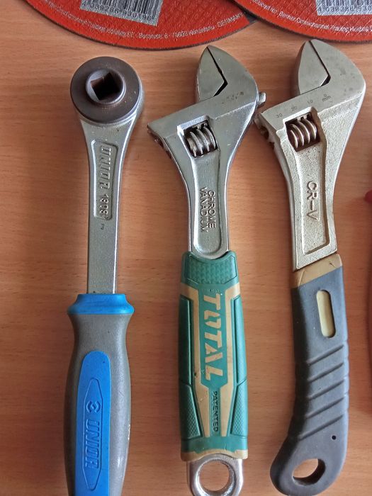 Ручной инструмент.