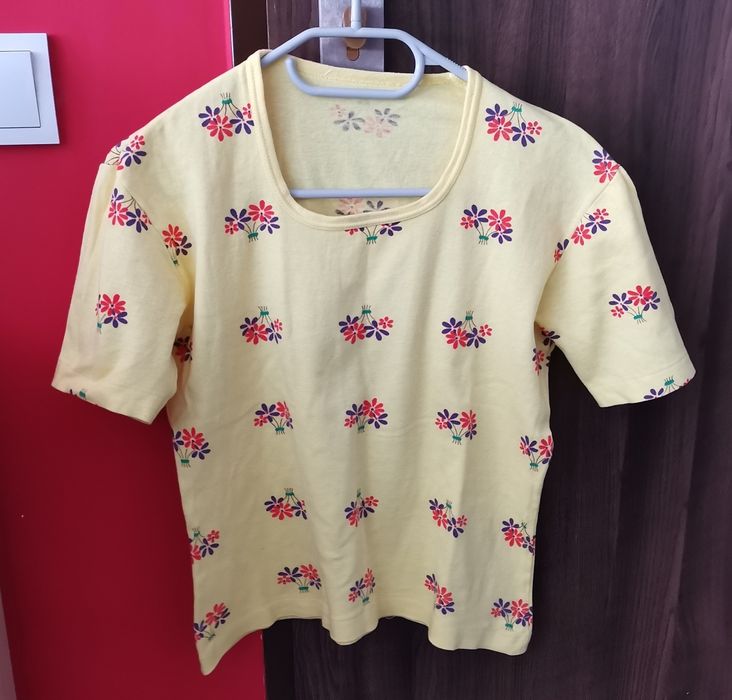 Żółta krótka bluzeczka