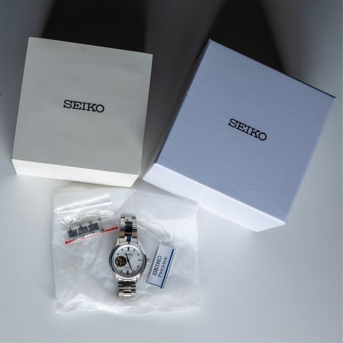 Zegarek Seiko SSA811J1