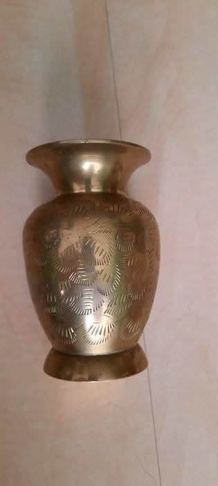 Stary wazon z mosiądzu