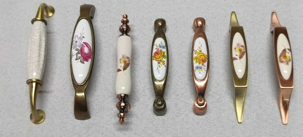 Мебельна фурнітура продам ручки