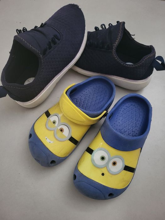 Buty typu adidasy plus klapki do wody gratis