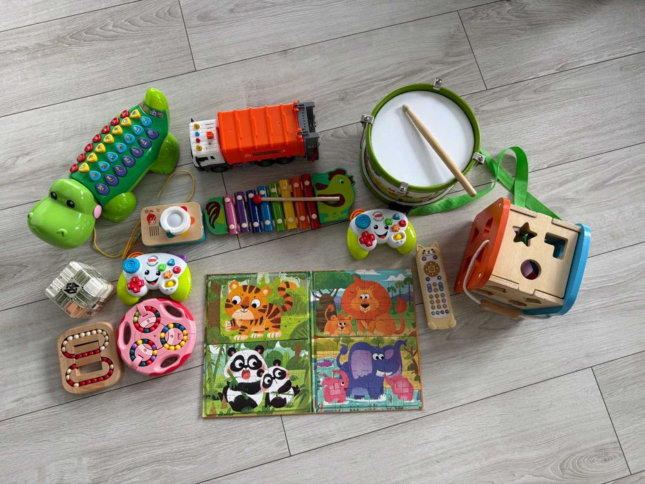 Zestaw zabawek interaktywne, logiczne i układanki Fisher price, Vtech itd.