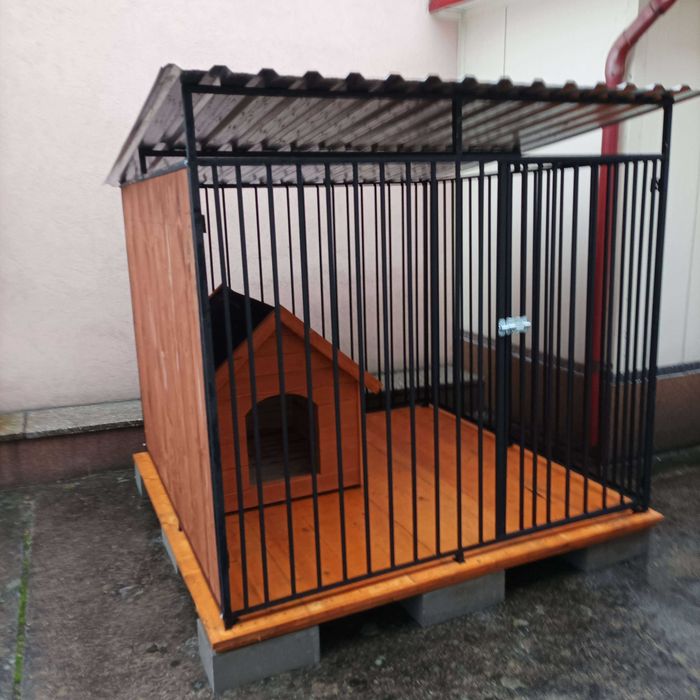 Kojce dla psów na wymiar – solidne wykonanie / Producent