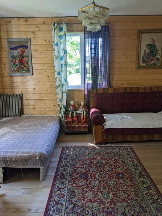 Садиба з лазнею в горах . Лазня включена в ціну.Оснащені акумуляторами