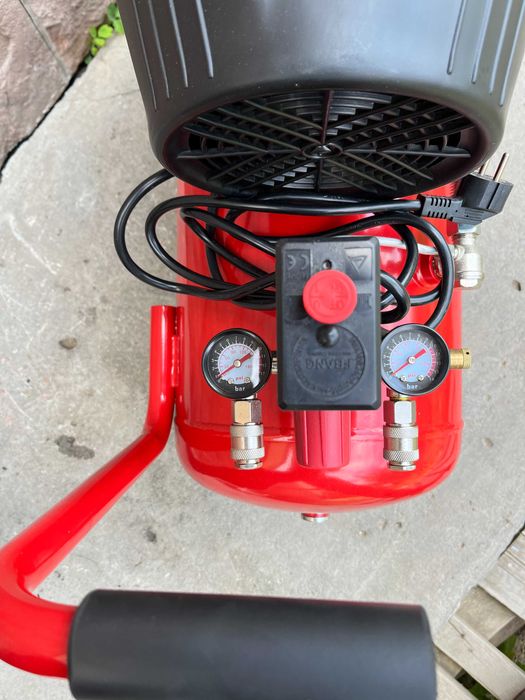 Компрессор Einhell TC-AC 420/50/10 V, 2200Вт, 50л, 420л/хв  бу