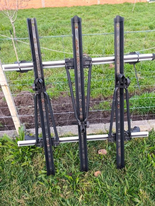 Barras de tejadilho com 3 suportes de bicicletas  para a passat