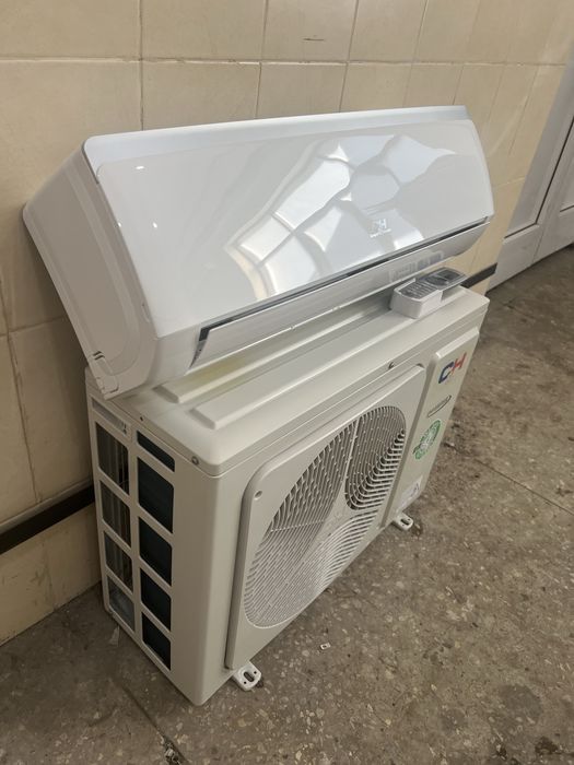 Б/У Инверторный кондиционер Cooper&Hunter CH-S12FTXP-NG (до 35 м2)