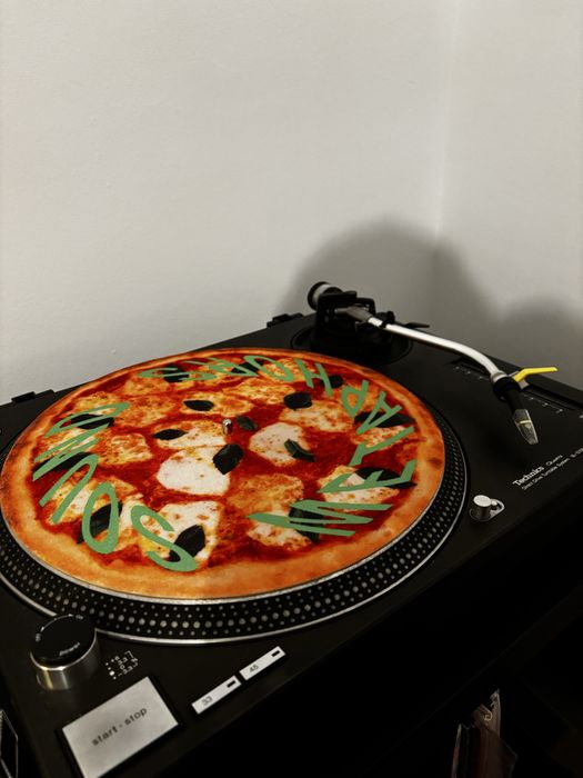 Gira Discos Technics SL-1210 MKII